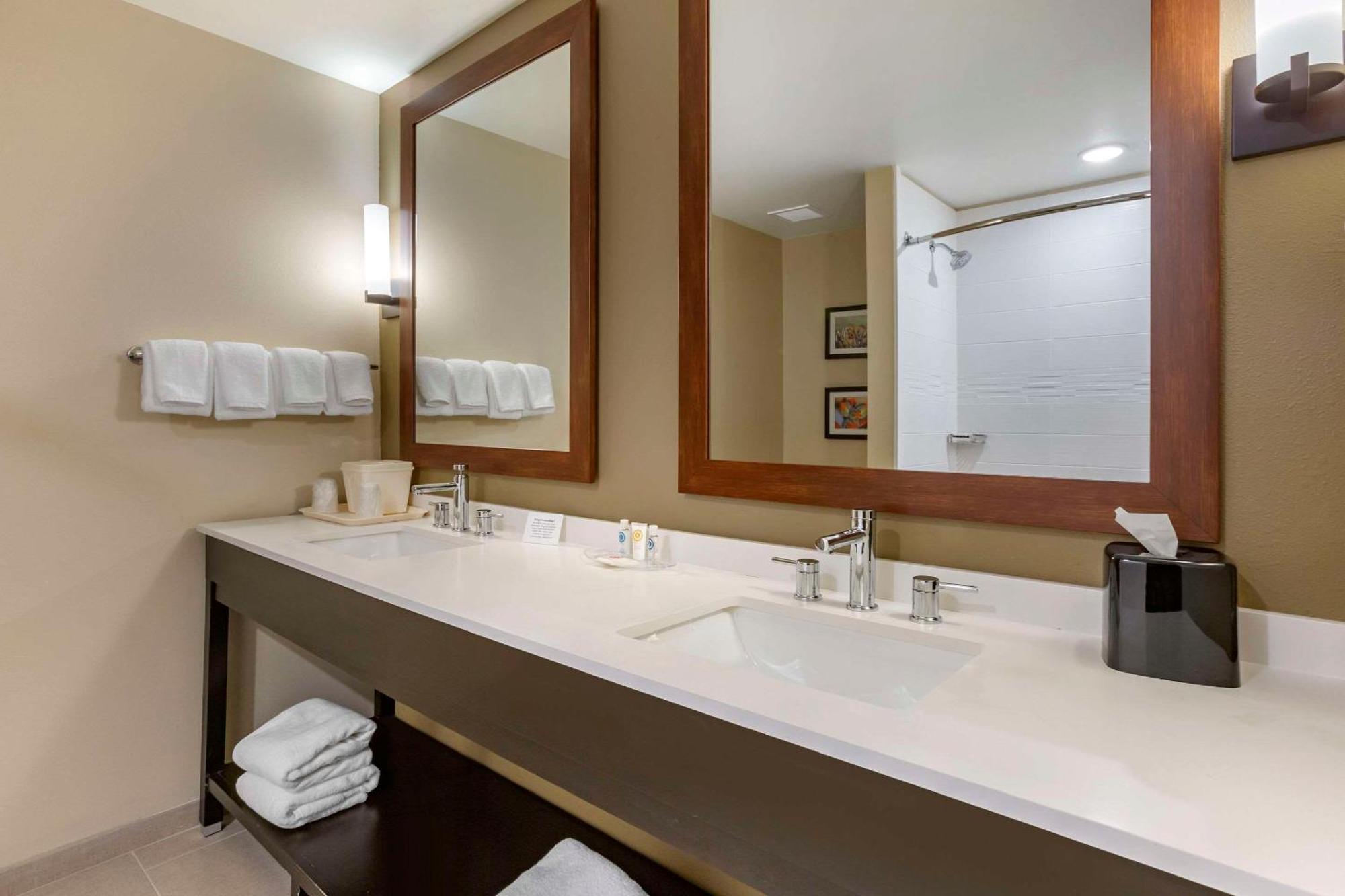 Comfort Suites Albuquerque Airport Extérieur photo