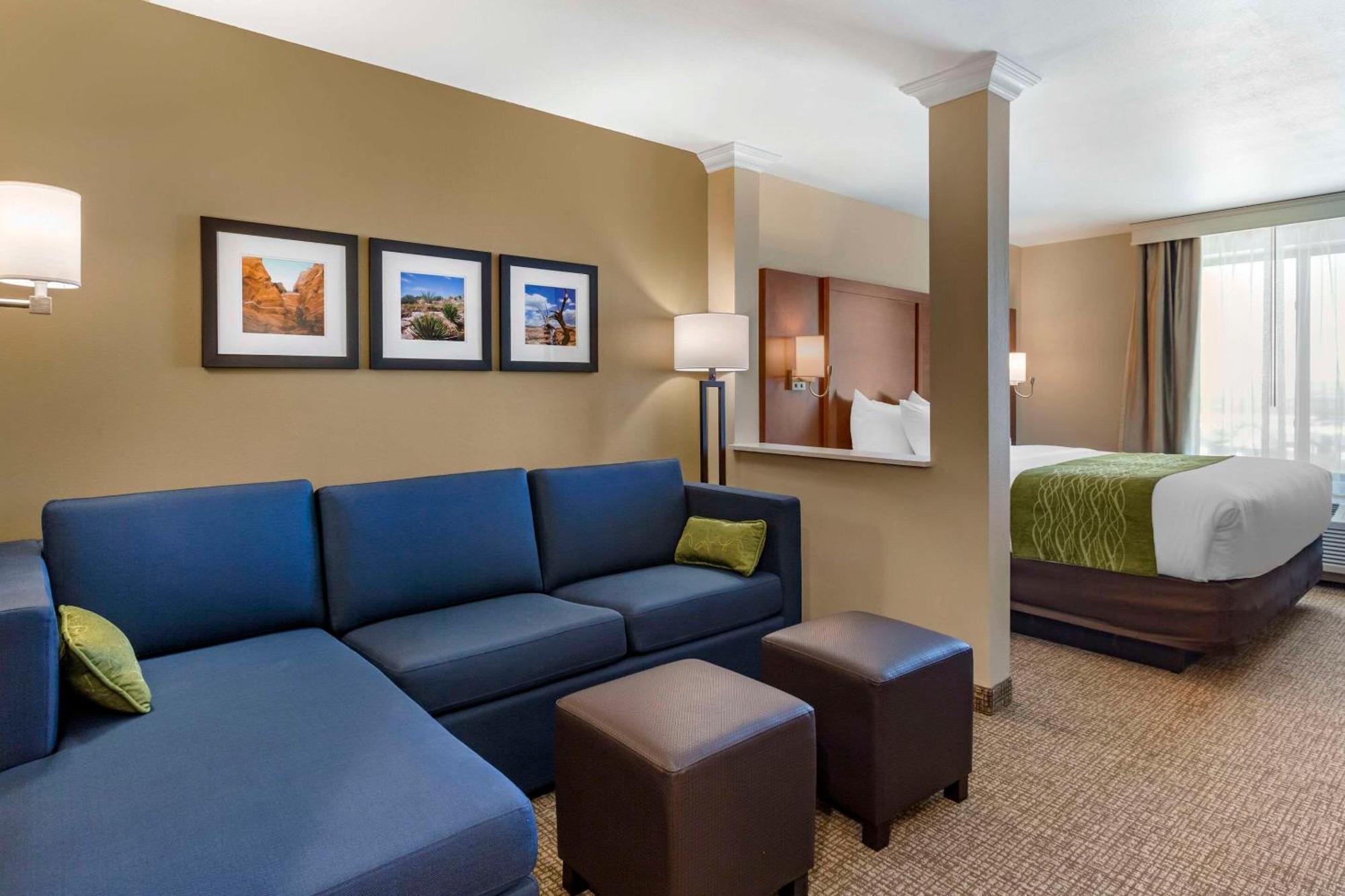 Comfort Suites Albuquerque Airport Extérieur photo